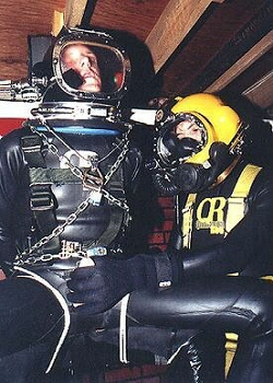 DM-002